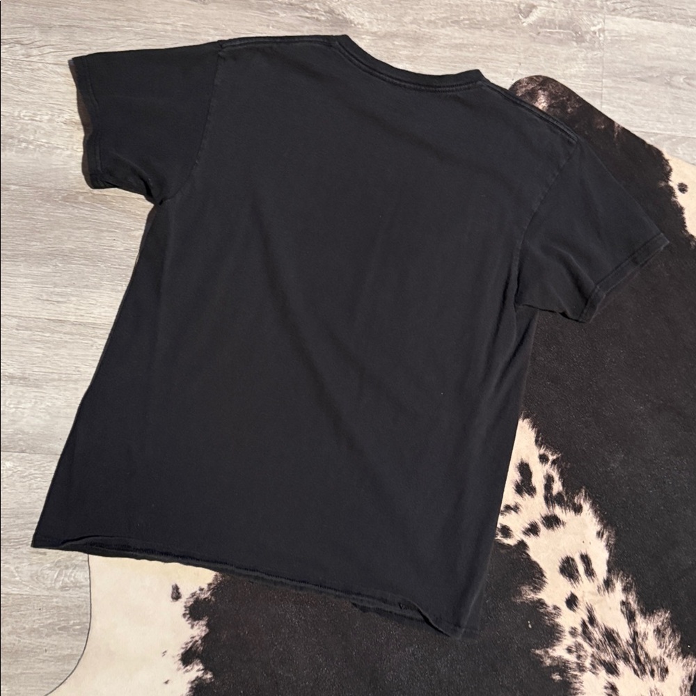 🖤🔥Woman’s Jurassic Park Black Tee•Size:Medium🔥🖤 - Picture 5 of 5